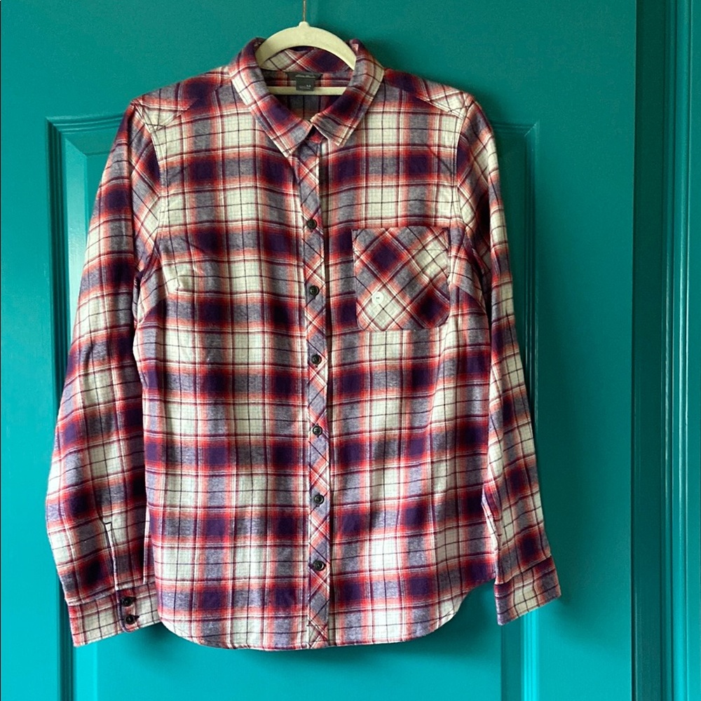 EDDIE BAUER WOMEN’s Flannel Shirt Size Medium CABINCORE